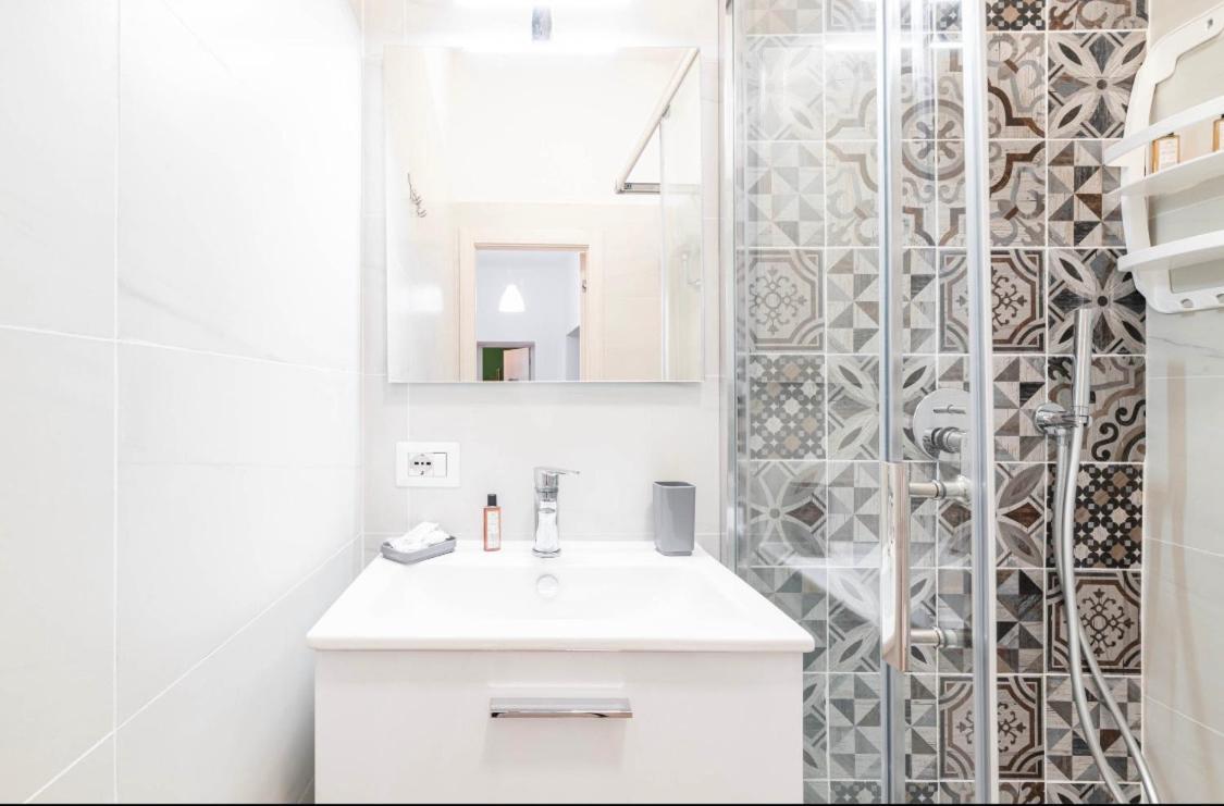 Relais Borbonico Apartment เนเปิลส์ ภายนอก รูปภาพ