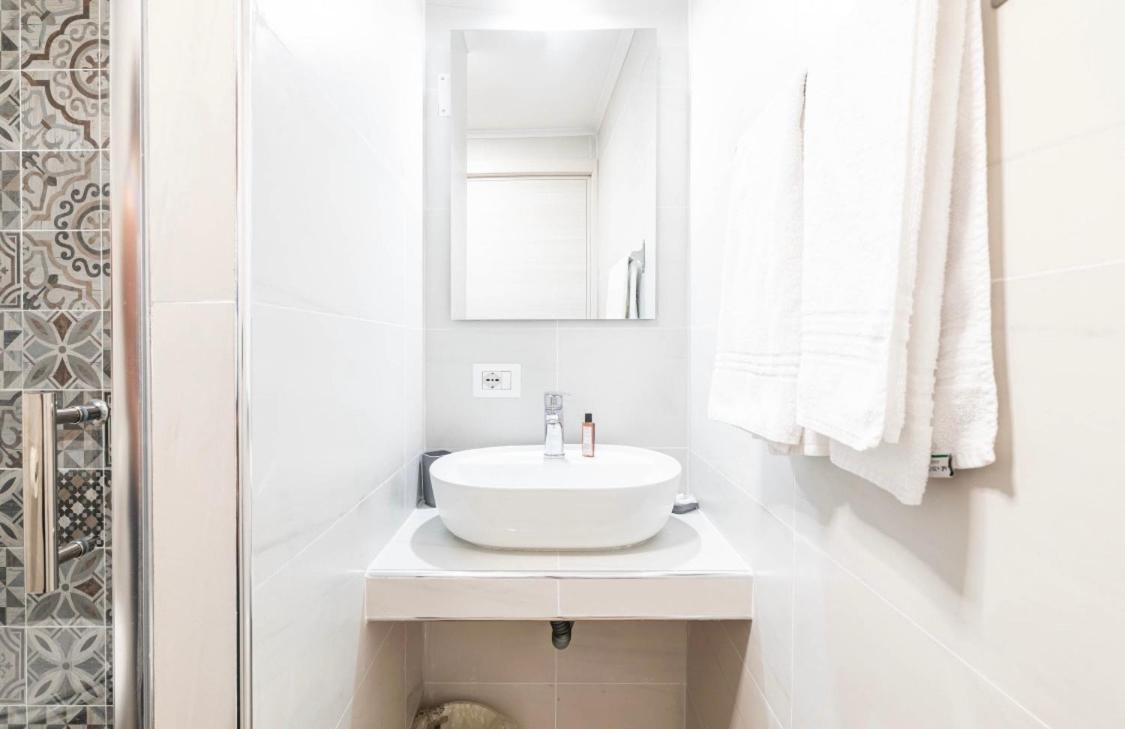 Relais Borbonico Apartment เนเปิลส์ ภายนอก รูปภาพ